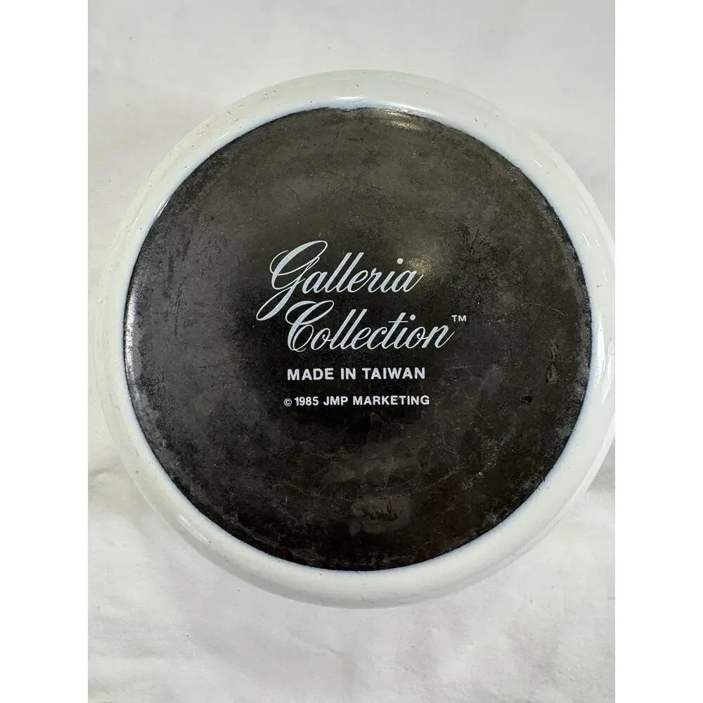 VTG Galleria Collection JMP Enamelware Sauce Pot‎ Made in Taiwan Floral